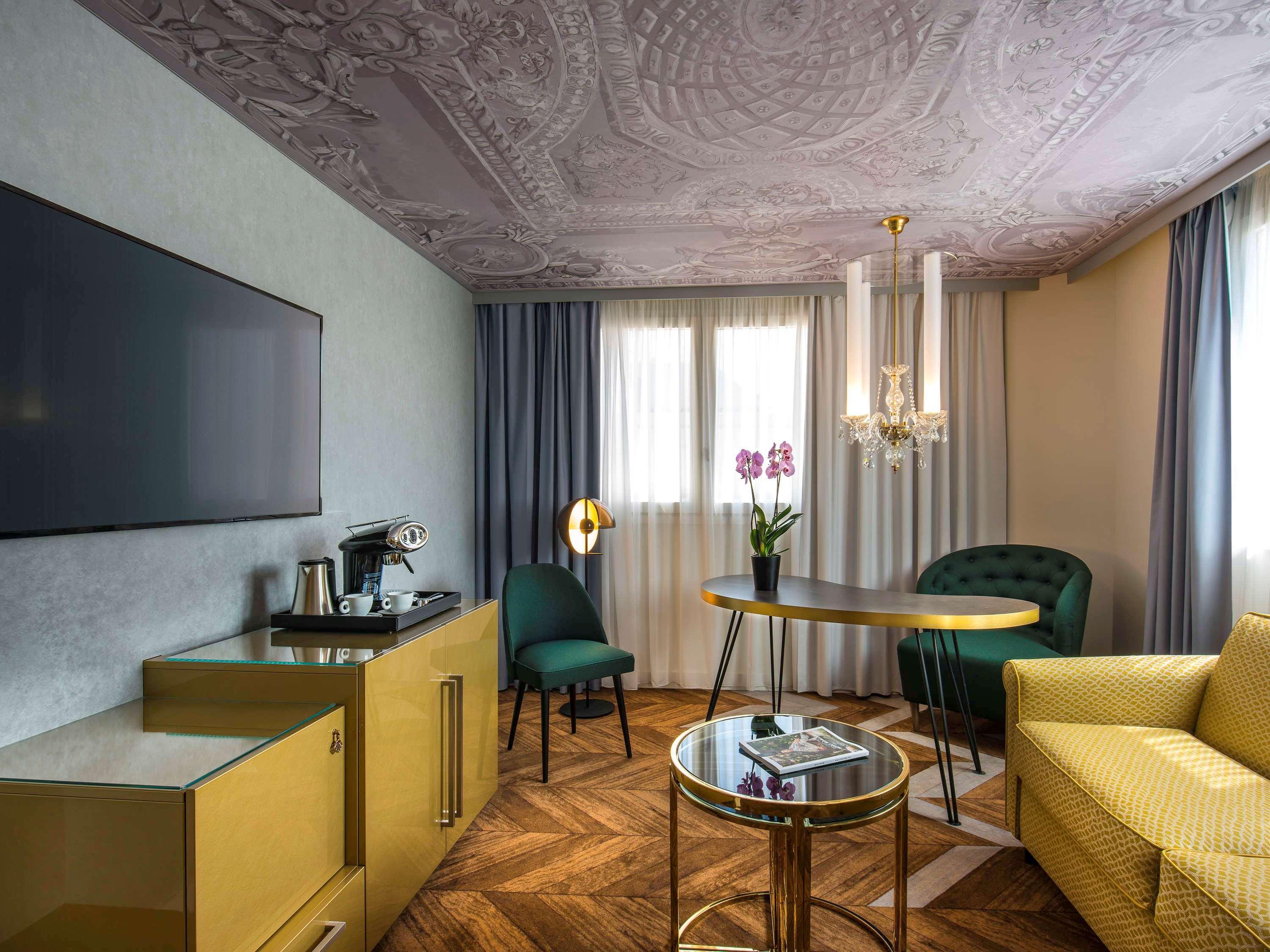 Le Louis Hotel Versailles Chateau - Mgallery Collection Exterior photo